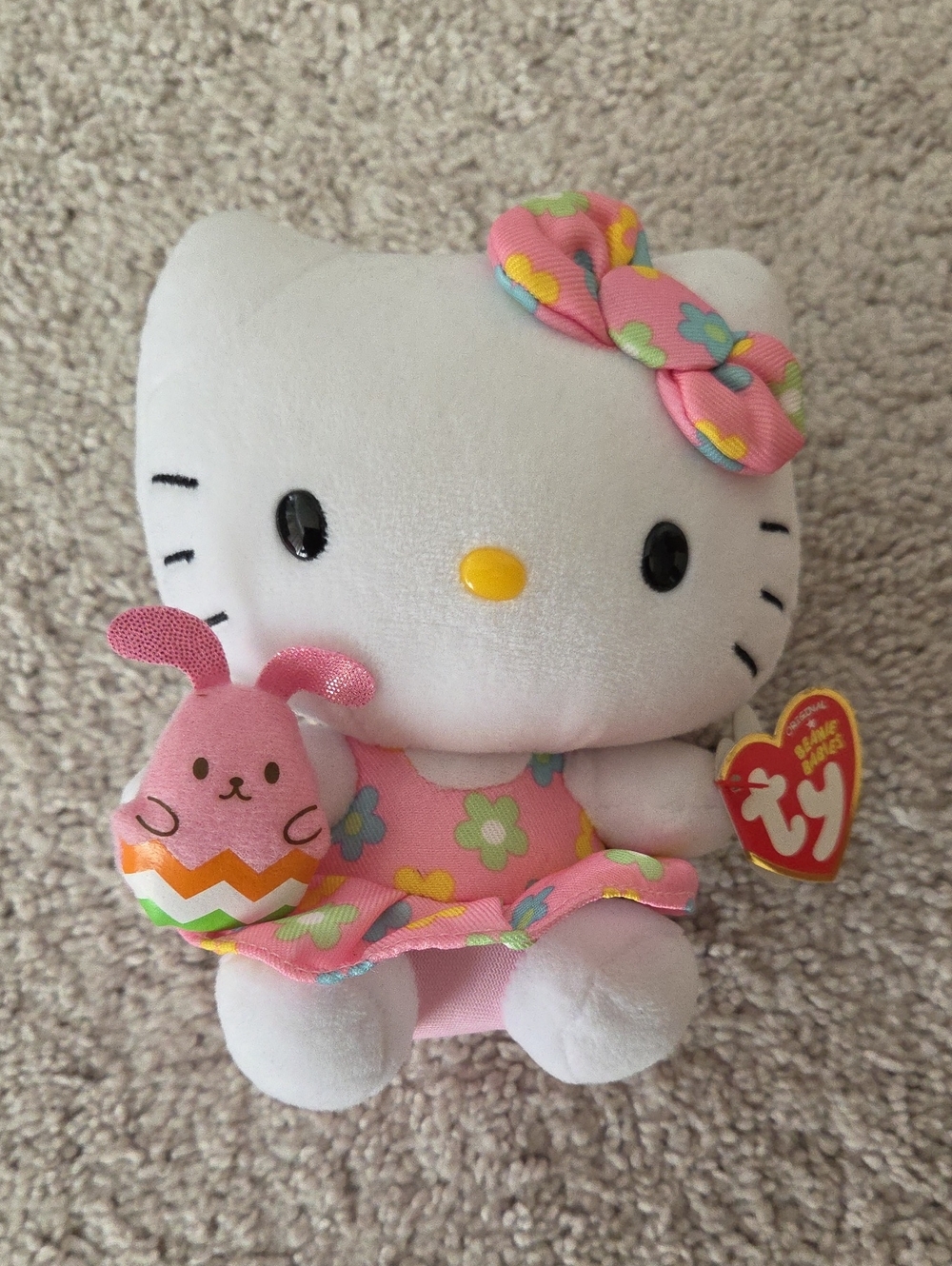 Ty Beanie Baby Hello Kitty Sanrio Easter / Spring Edition